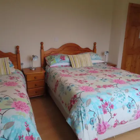 Bluebell House 3*